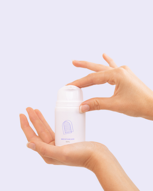 AM moisturiser